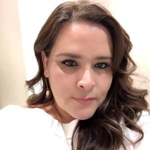 Meet your Posher, Leticia